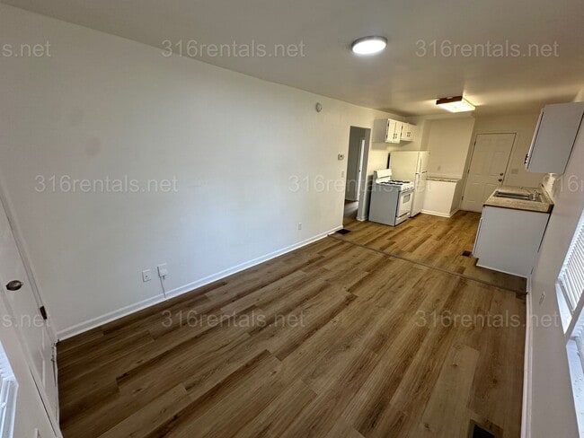 Photo - $795 - 1 bed 1 bath - Single Family Home