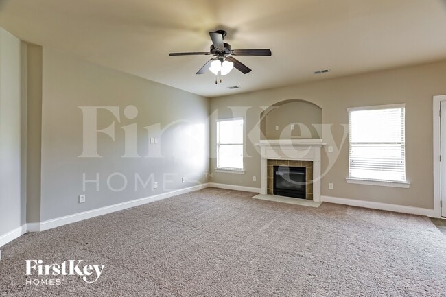 Photo - 444 Blackberry Blvd