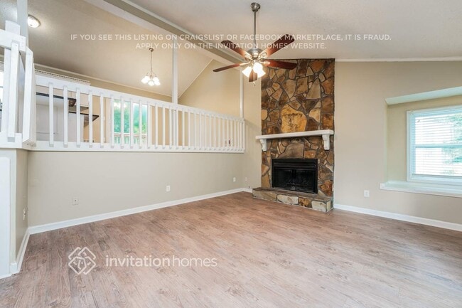 Photo - 2742 Mountbery Dr