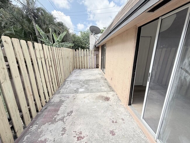 Photo - 1312 NW 8th Ave