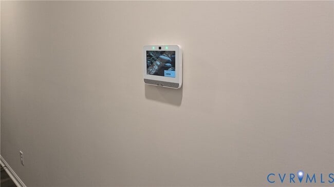 Photo - 6013 Banyan Ln