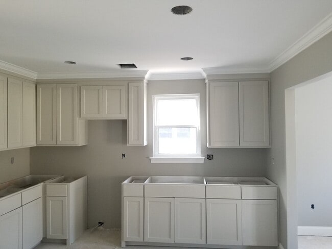 Photo - 3 bedrooms 2 baths - $1350 per month