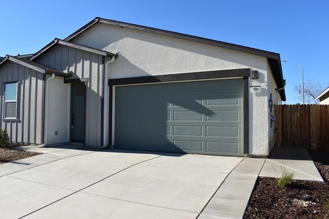 Photo - 399 Gallaway Ct