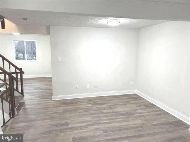 Building Photo - 6363 Generals Ct