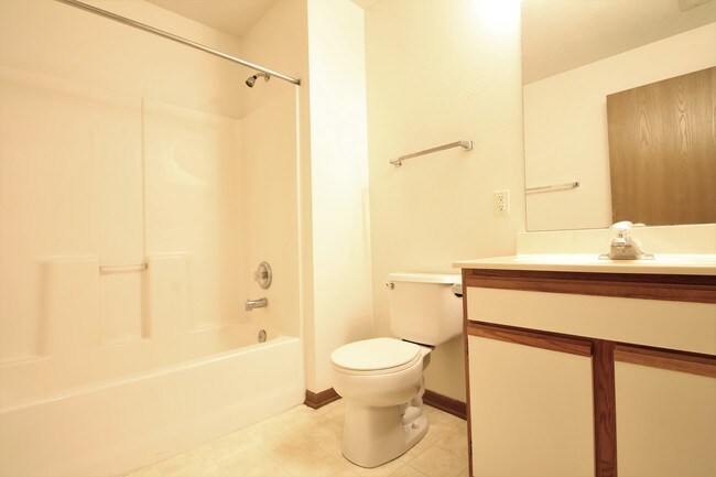 Photo - Forest Park Apartments