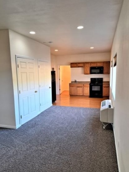 Building Photo - 101 Center St