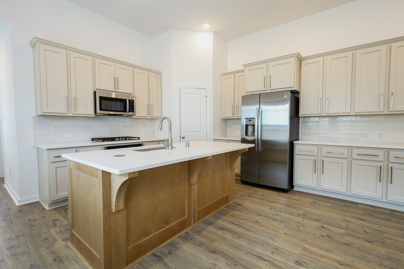 Photo - 5043 Henry Merritt St