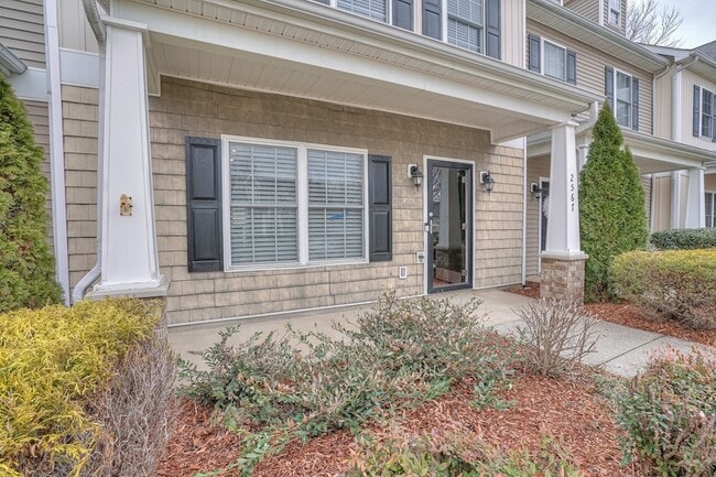 Photo - 2567 New Holland Cir