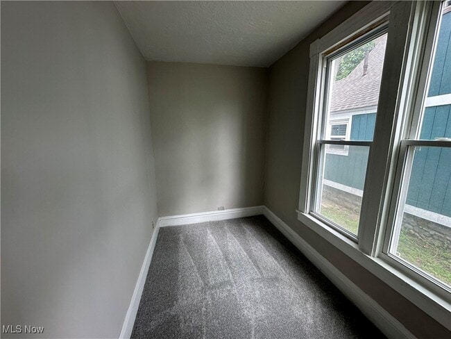 Photo - 45 E Prospect St Unit Down