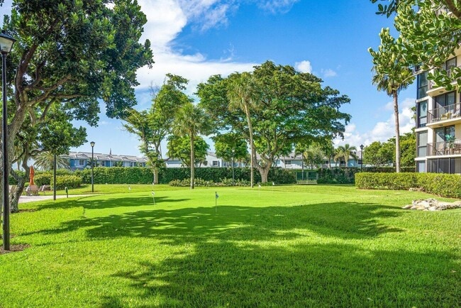 Photo - 899 Jeffery St Unidad 5030