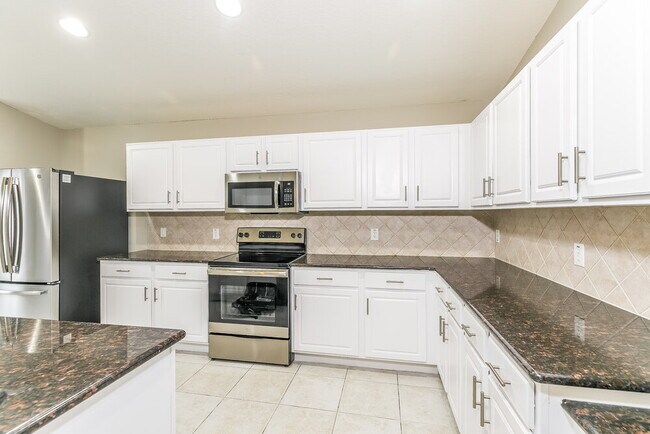 Photo - 947 Tramells Trail