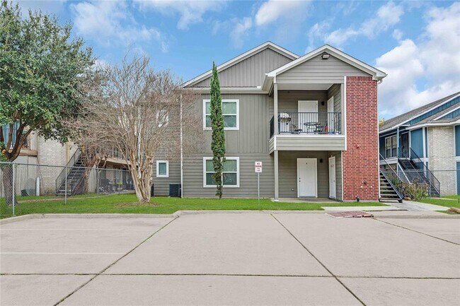 Photo - 6122 W Mt Houston Rd Apartment Unit D
