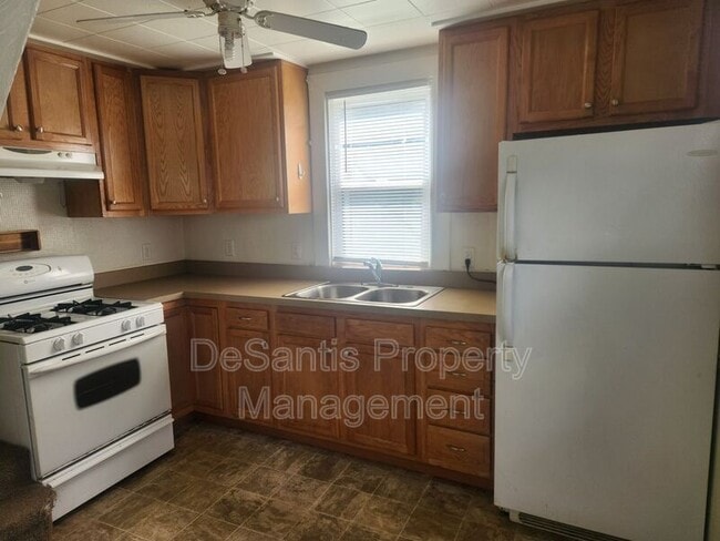 Photo - 1726 Ridge Ave Unit 1726 1/2