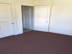 Photo - Four Seasons