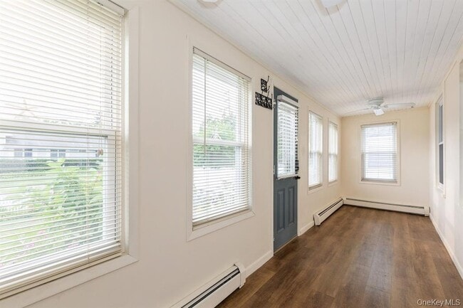 Photo - 109 Roosevelt Ave