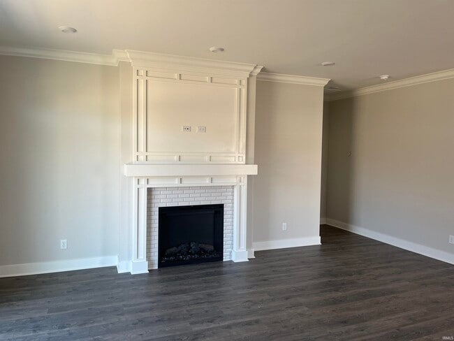 Photo - 6956 Barlow Ct