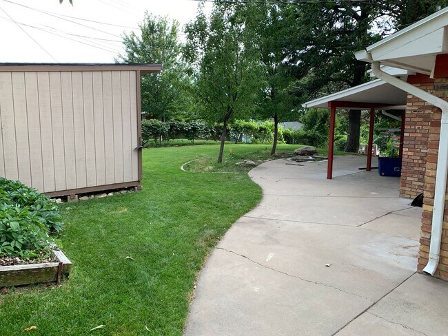 Photo - Wonderful 5 Bed, 2.5 Bath Home in Centerville!