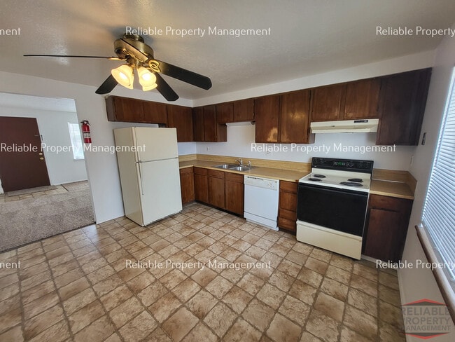 Photo - 737 Cleveland St Unidad 3