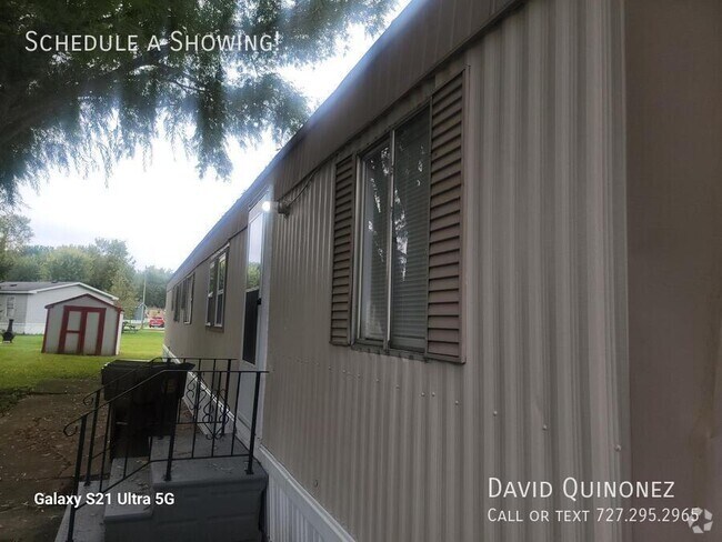 Building Photo - Rental Prices at: $580 Move in Special! (O...