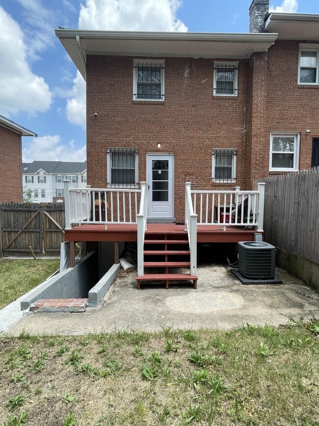 Photo - 821 Maury Ave