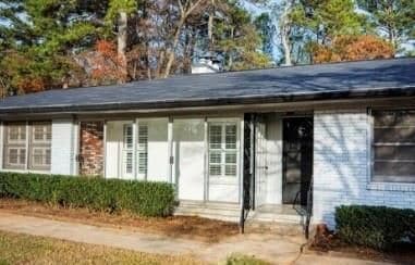 Photo - 3935 Orchard Rd SE