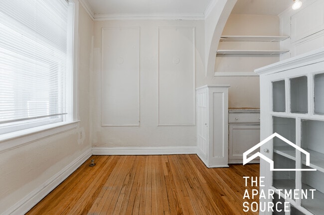 Photo - 432 W Surf St Unit 102