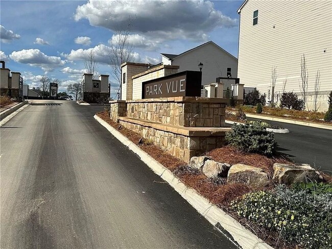 Photo - 1585 Layton Ln NW