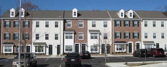 Building Photo - Tanyard Oaks Rental