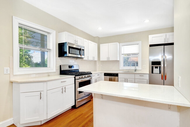 Photo - 9 Winter Hill Rd Unit #1