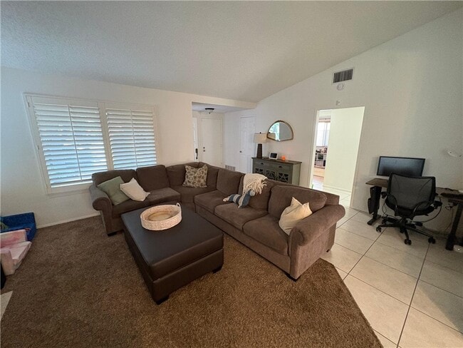 Photo - 4600 Vía Pamplona