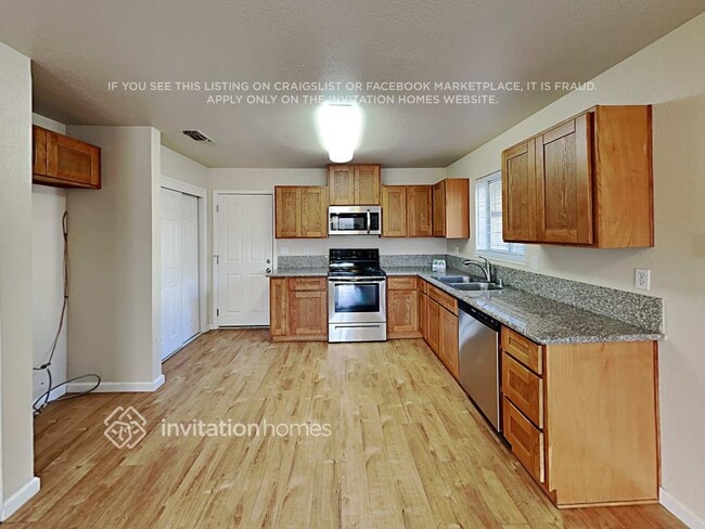 Photo - 555 Spruce St House