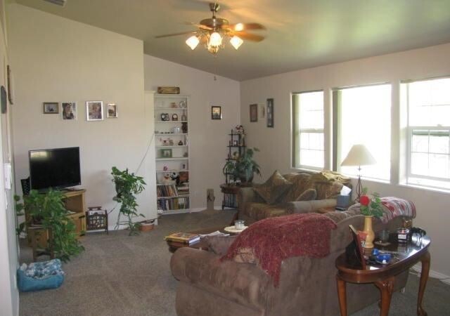 Photo - 2829 Acacia Ave