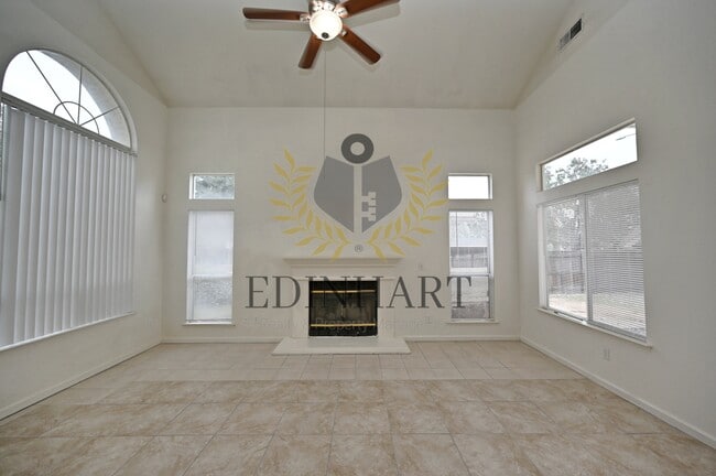 Photo - 2233 E Christopher Dr