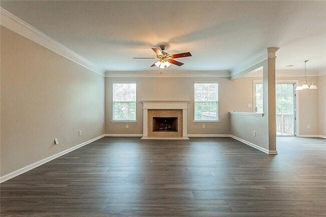 Photo - 3035 Whittier Way