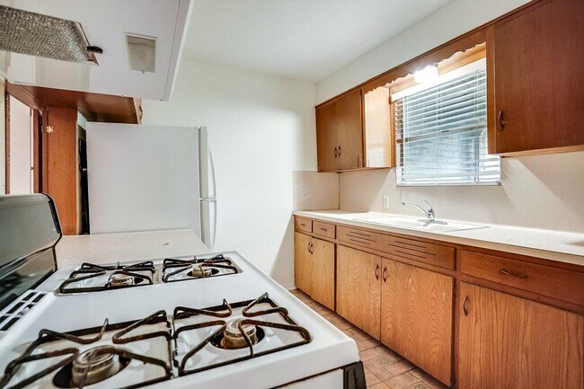 Photo - 3707 Tom Green St