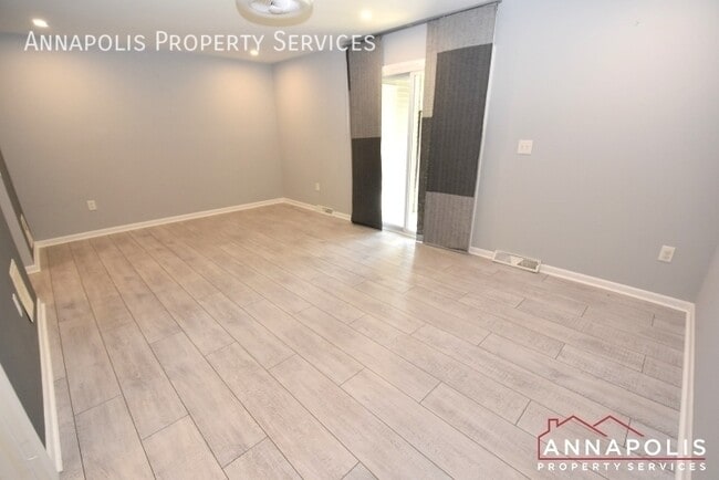 Photo - 115 Conley Dr