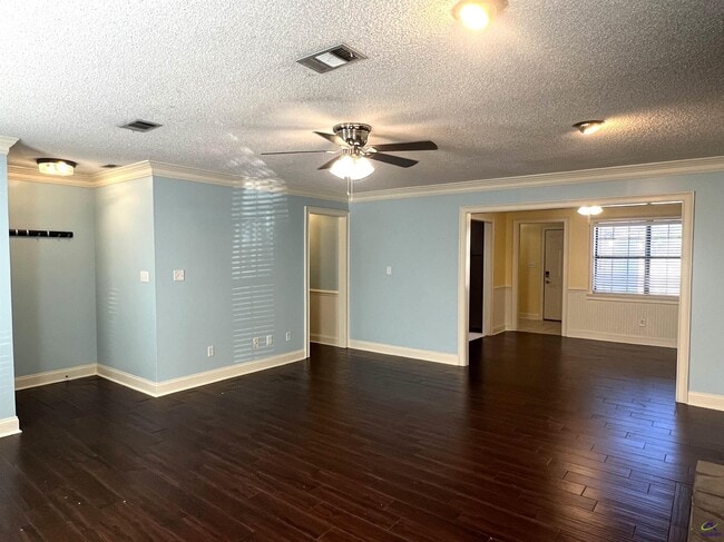 Photo - 108 Turtle Dove Ct