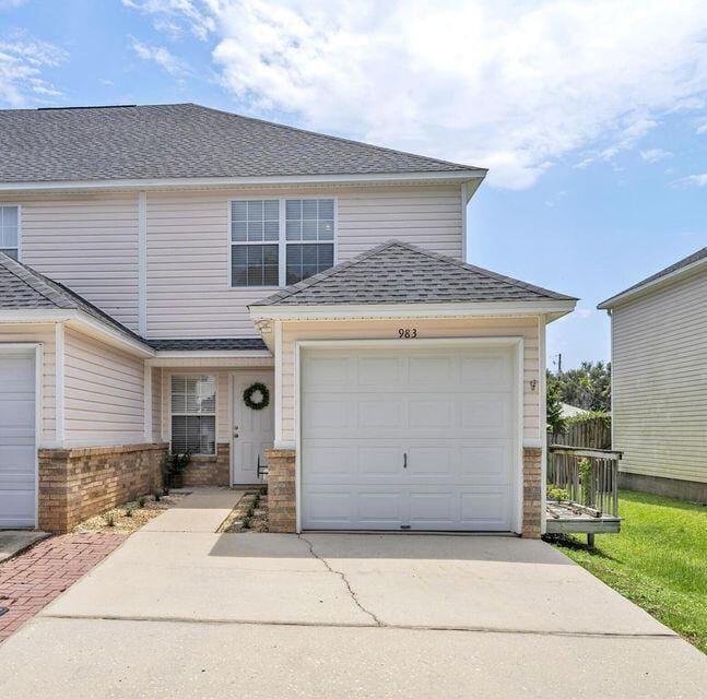 Building Photo - 983 Scenic Oak Ln Rental
