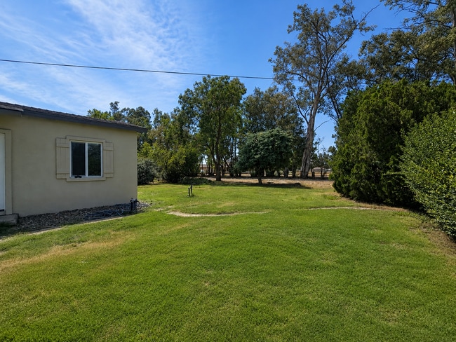 10990 Twin Cities Rd