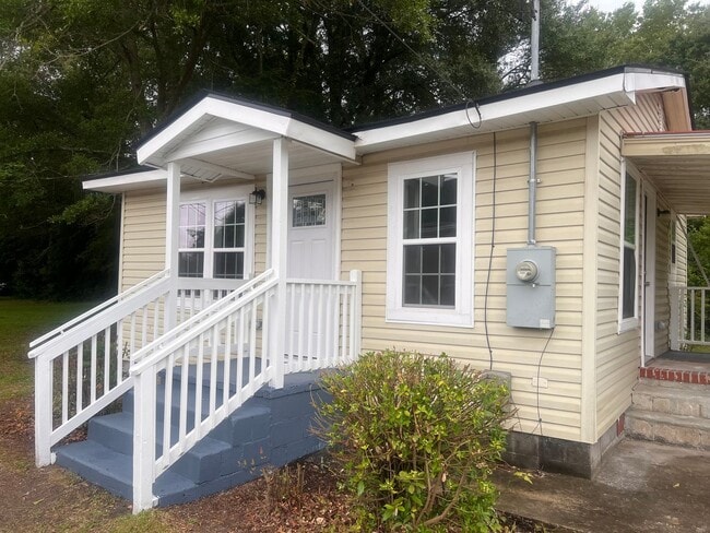 Photo - One Bedroom /One Bath House