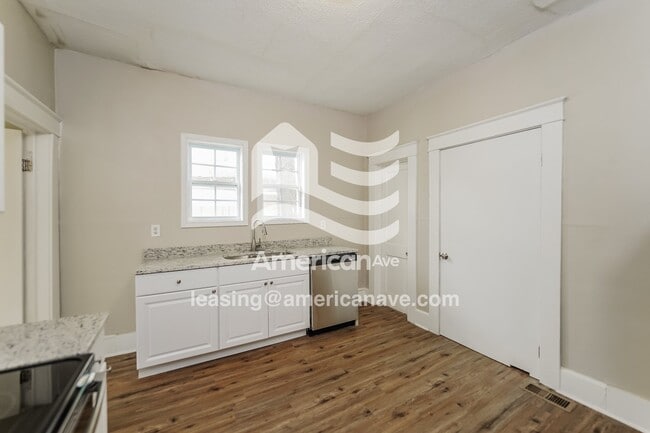 Photo - 8115 2nd Ave S