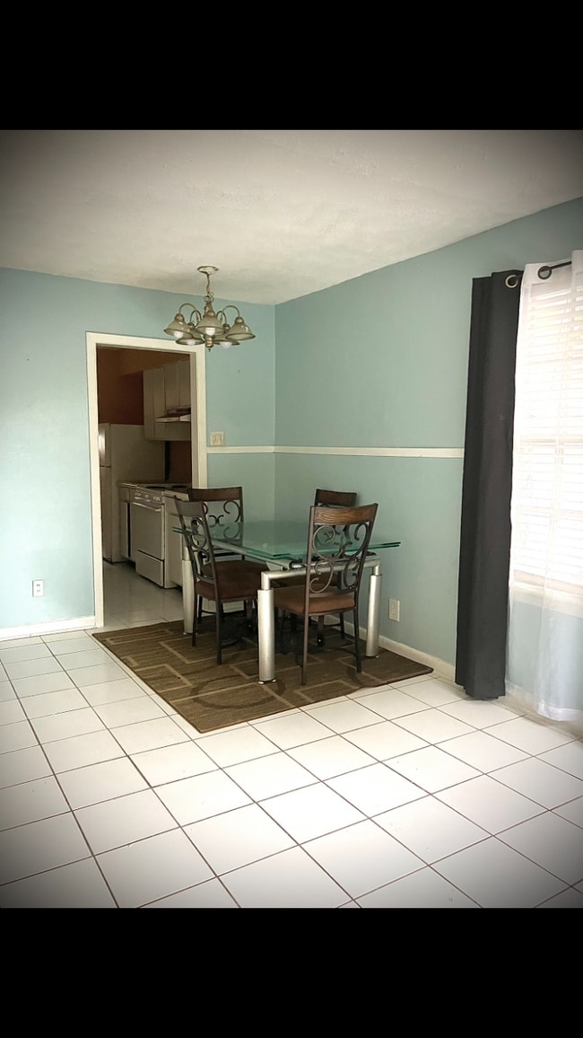 Photo - 2108 Euclid St Unit A