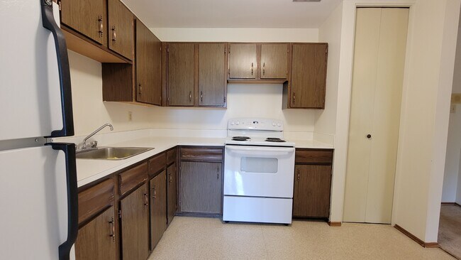 Photo - 10327-10107 107 Ave Unit 104 - PR