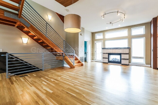 Photo - 2507 Larimer St