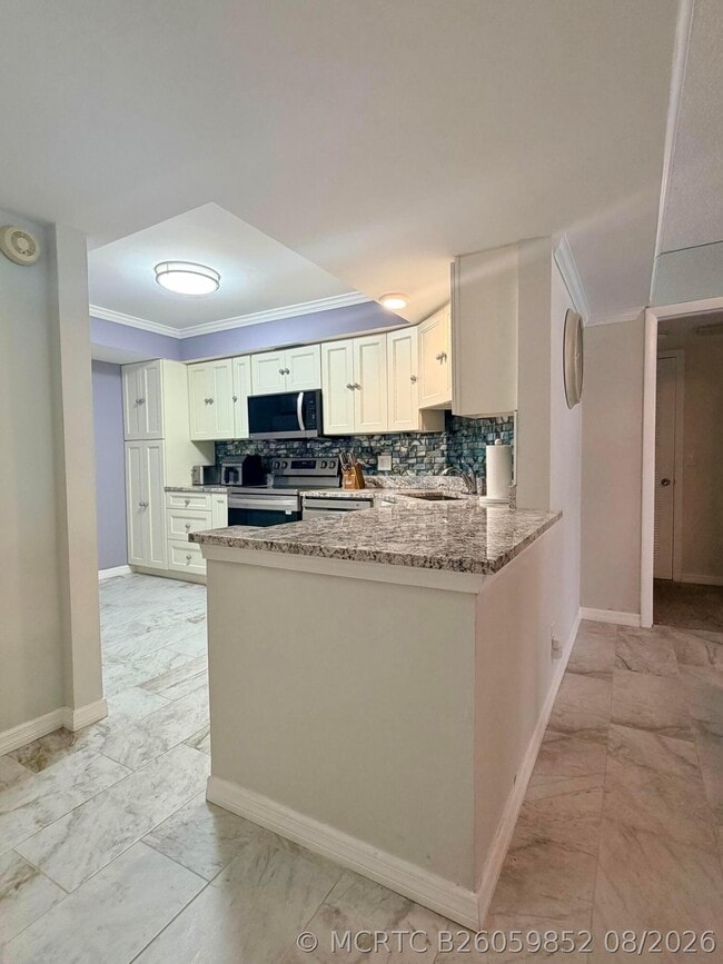 2425 Presidential Way Unidad 304