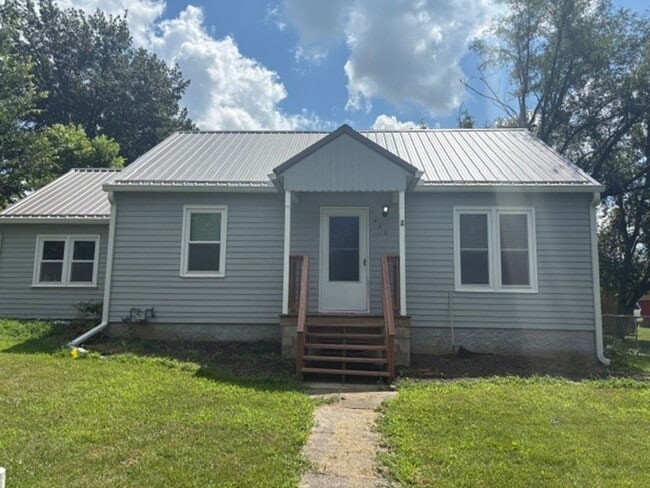 Photo - Charming 3 Bedroom and 1 Bath Pleasant Hill Home with Garage, Carport & Fenced Yard!