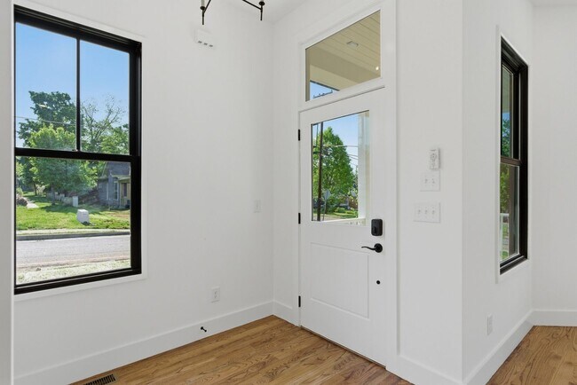 Photo - Stunning 4 bedroom East Nashville New Construction