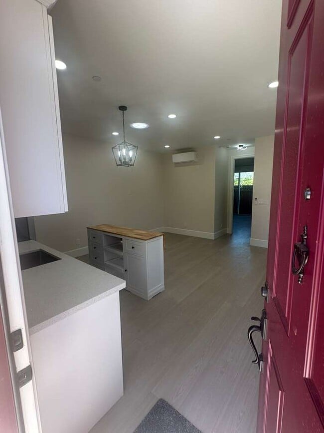 Photo - 1307 Lillian Ave