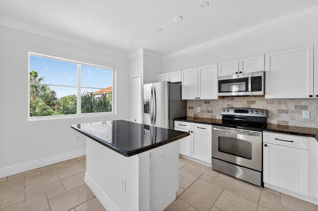 Photo - 11015 Legacy Ln Unit 304