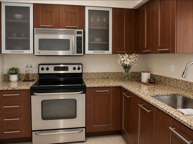 Photo - 3300 NE 191st St Unidad 907